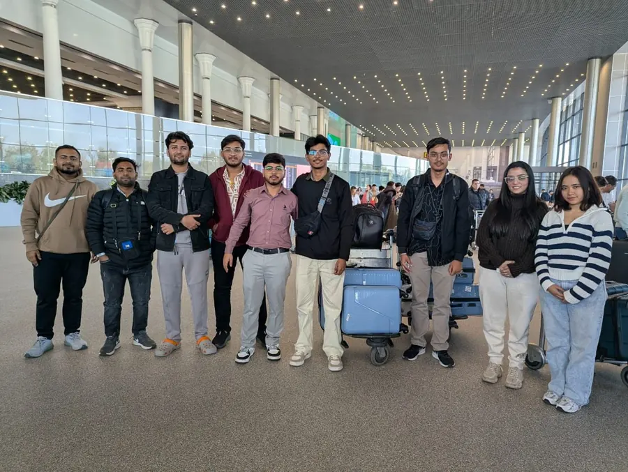 Bright Future Studies student group at the airport, flights booked with 2our
